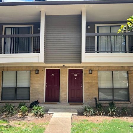 Beautiful 1-Bedroom Townhome With Nice Amenities 휴스턴 외부 사진